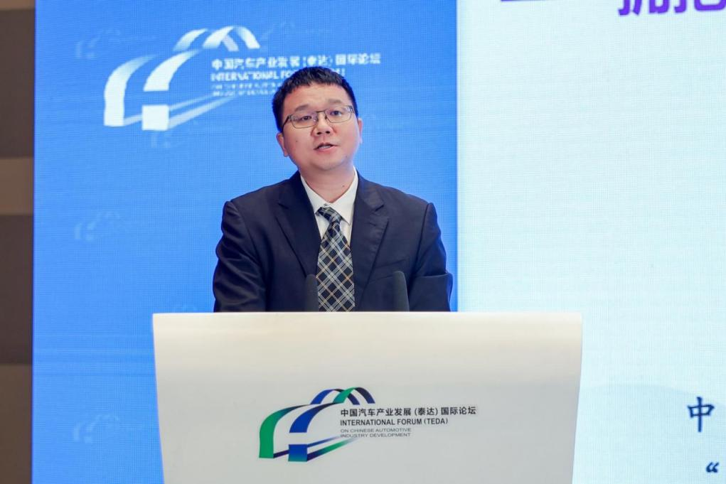 【新兴产业生态专场】清华四川能源互联网研究院光储直柔应用技术研究所副所长李立理：V2G规模化商业应用瓶颈与破局路径