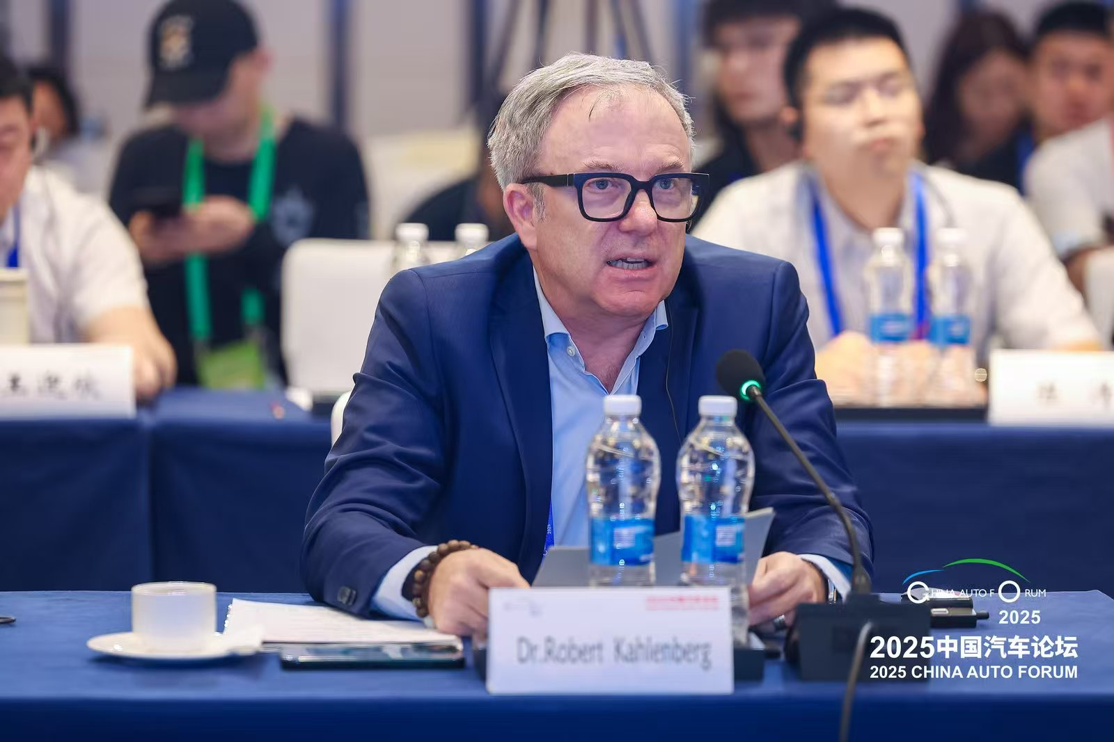 【技术领袖峰会】Robert Kahlenberg：坚守与突破：宝马重塑未来出行